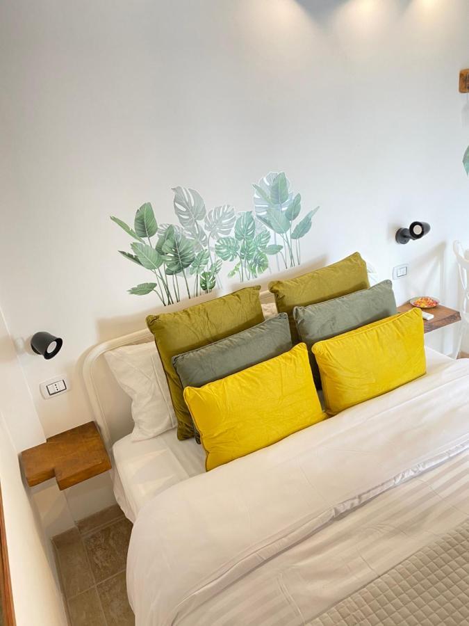 La Casetta Al Poetto Bed & Breakfast